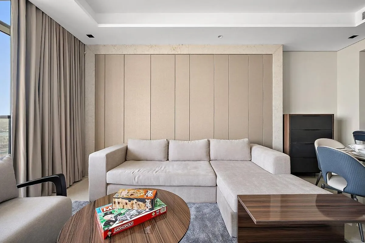 アパート First Class 1Br Elegant Modern Retreat ドバイ